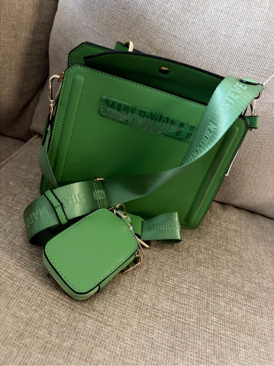 Steve Madden Handbags - Steve Madden Bright Green Crossbody with Removable Logo Strap